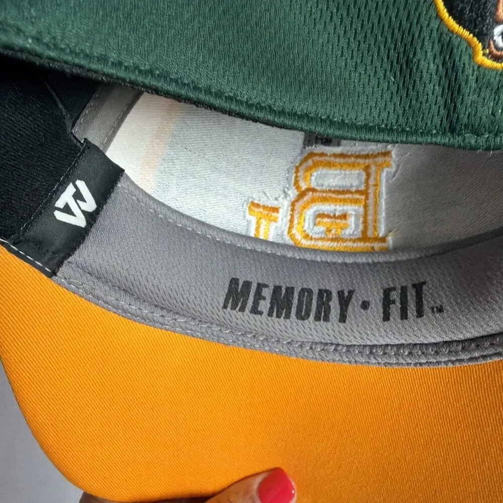 Top Of The World Baylor Bears Football Curved Brim Hat embroidered memory fit